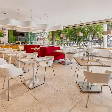 Fiesta Inn Guadalajara Expo Zapopan Eksteriør bilde