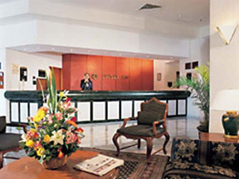 Fiesta Inn Guadalajara Expo Zapopan Eksteriør bilde